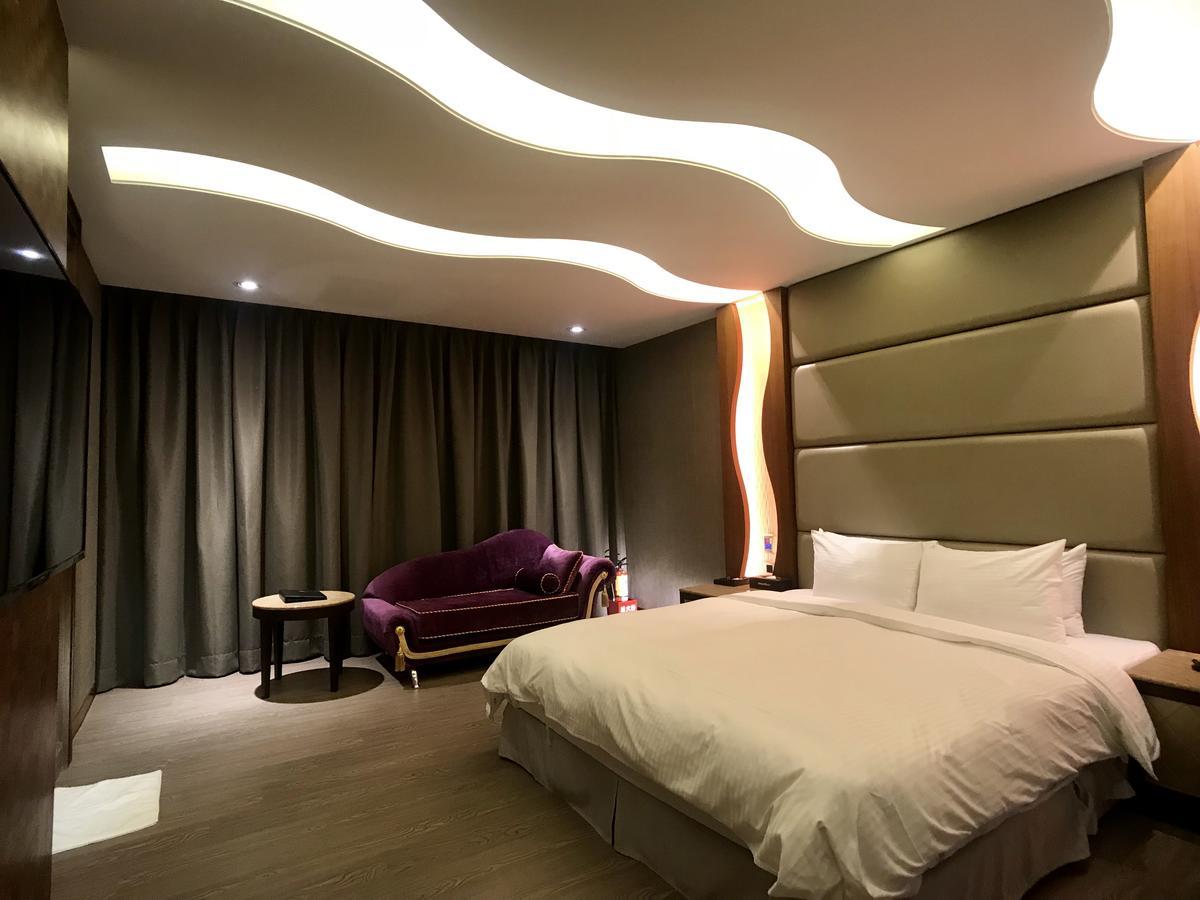 Moni Motel Pingzhen Εξωτερικό φωτογραφία